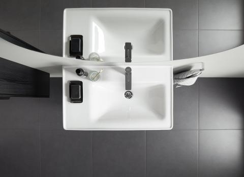 Eine Armatur der Badserie Duravit D-Neo.