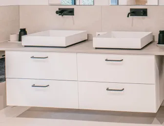 Moderner Waschtisch mit 2 Waschbecken