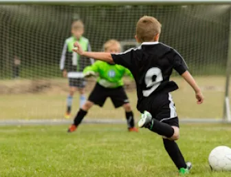 fussball-adobe-stock-sponsoring