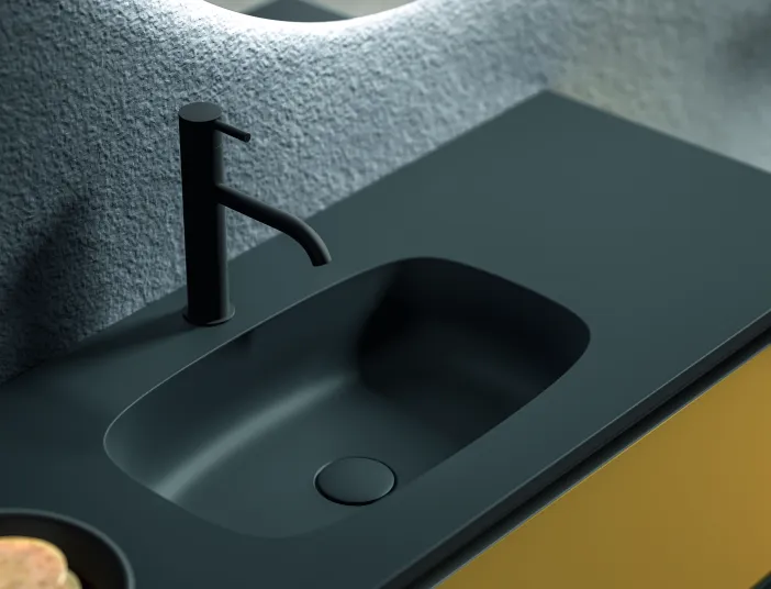 Stocco-Waschtisch Iks Over H mit schwarzer Oberfläche.
